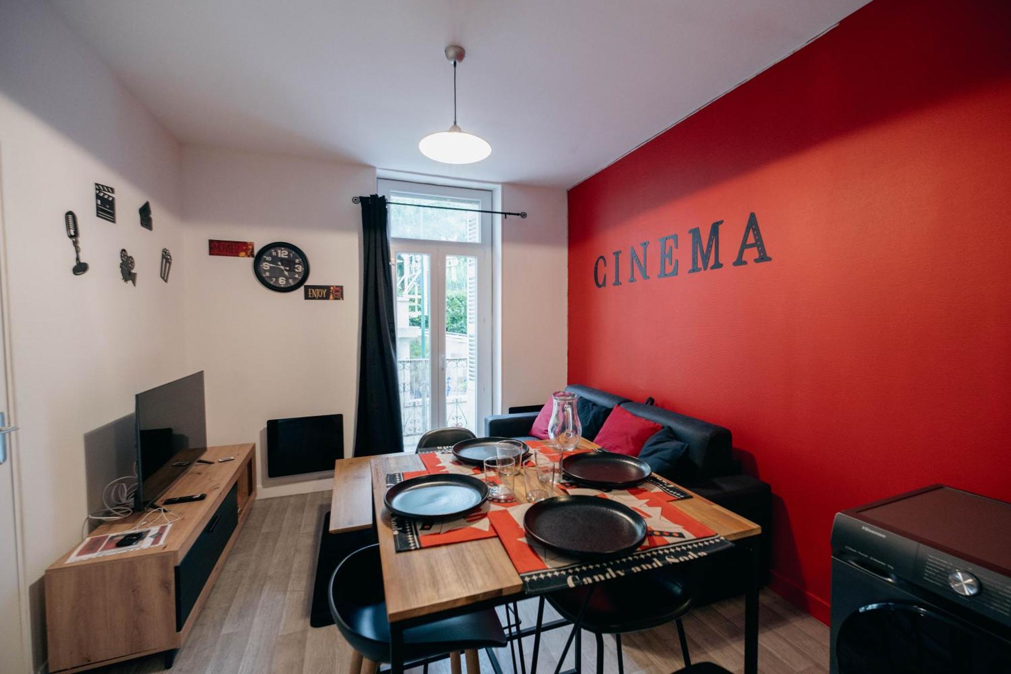 Le Sejour Cine-Proche Du Centre-Wifi-Parking Apartment Lourdes Room photo